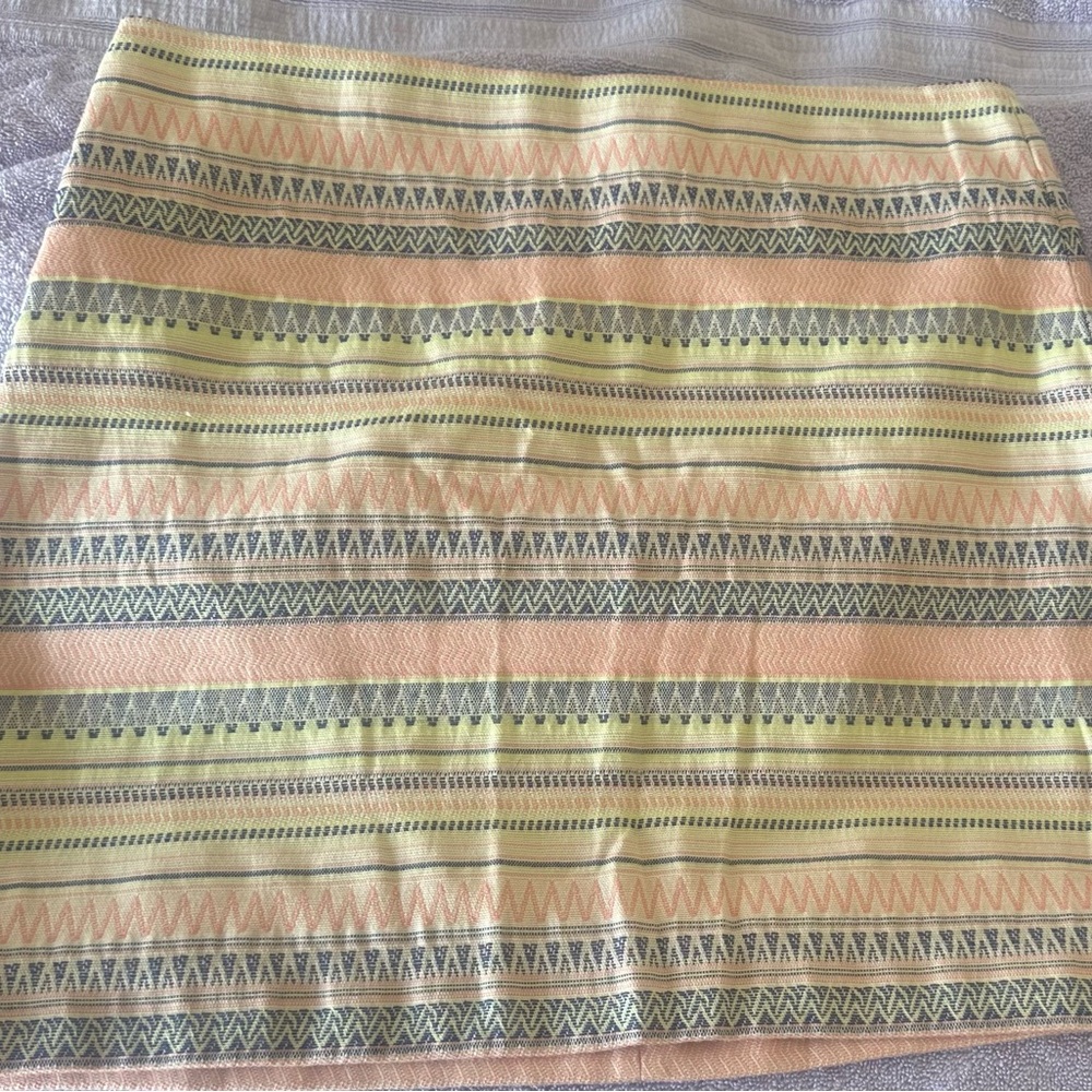 Casual Skirt! Great with boots and leggings!